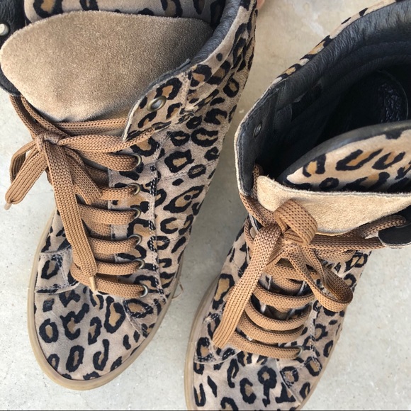 STEVEN BY STEVE MADDEN | sneaker wedge bootie - Picture 6 of 8